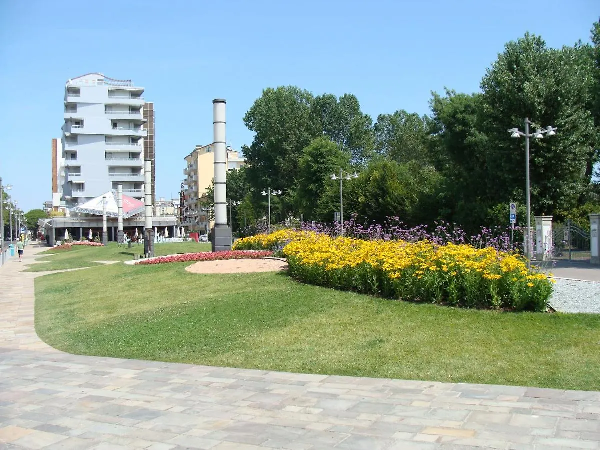 Hotel Sanremo Lido di Jesolo 3*,  Olaszország